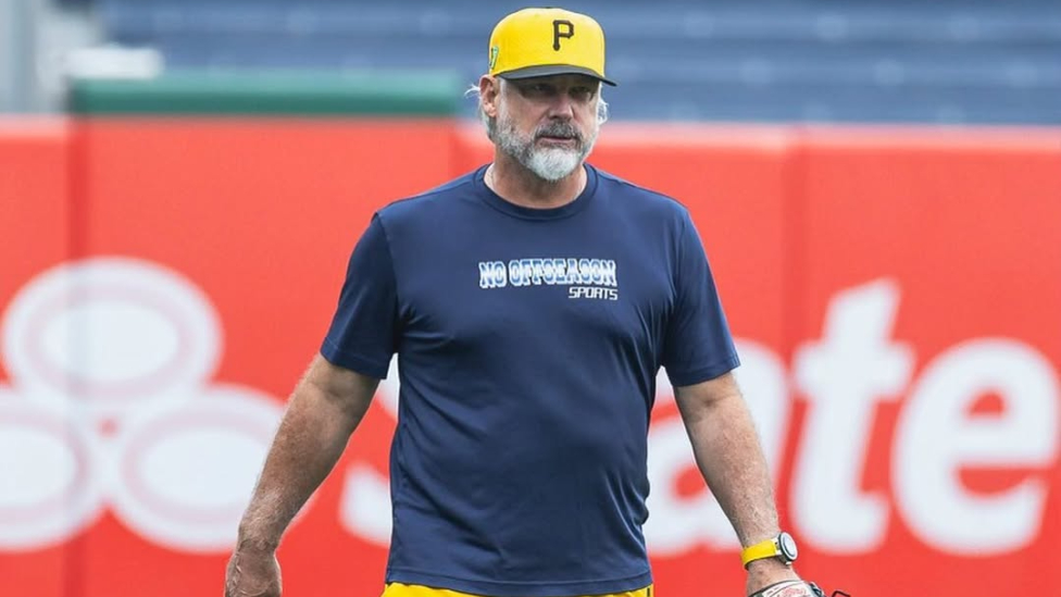 Derek Shelton at practice session.